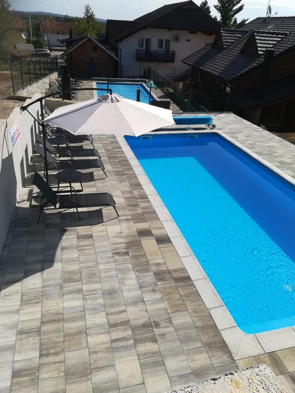 Apartments Kristic Rakovica Bagian luar foto