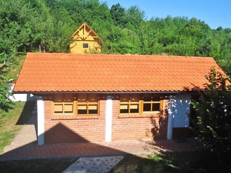 Apartments Kristic Rakovica Bagian luar foto