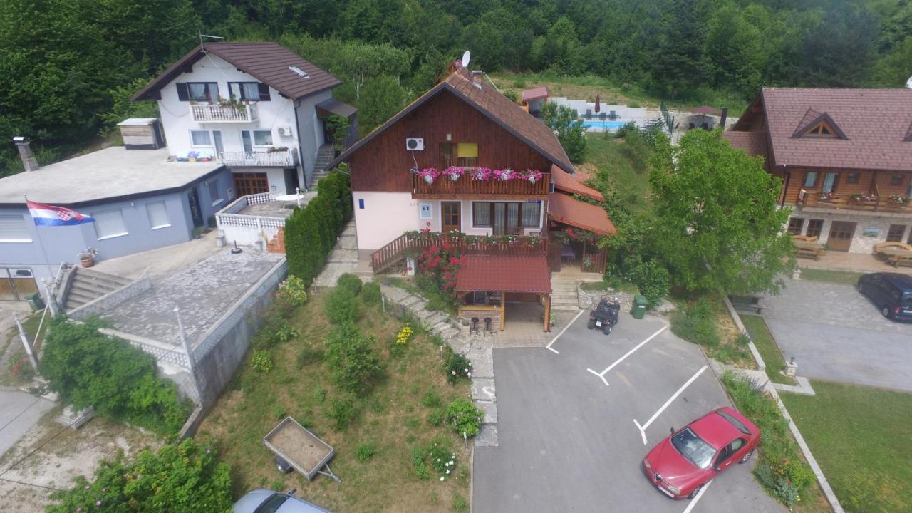 Apartments Kristic Rakovica Bagian luar foto